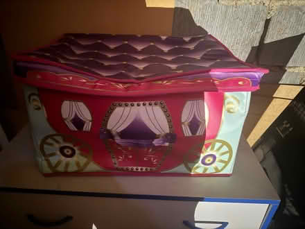 Photo of free Pop up large toy box (Brookvale RG21) #1