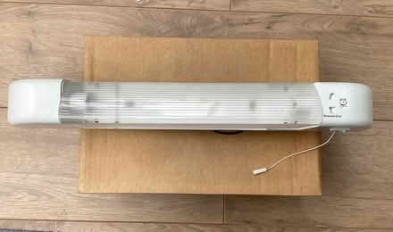 Photo of free Bathroom Shaver Light (Whoberley CV5) #1