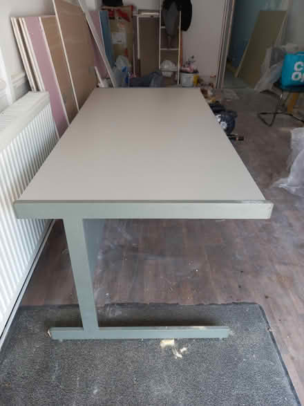 Photo of free Office Desk (HA0 3HY) (Wembley) #2