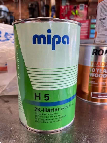 Photo of free 2k hardener (London Rd, HW HP11) #1