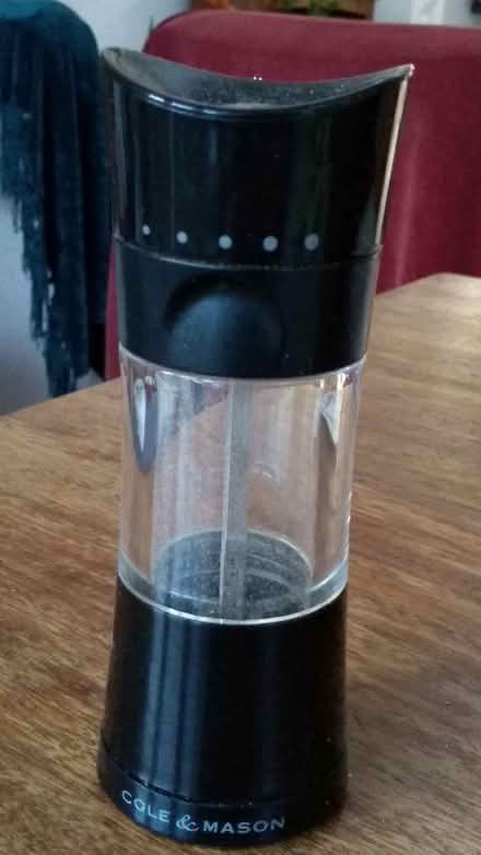 Photo of free Cole & Mason pepper mill (Risinghurst OX3) #1