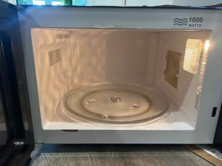 Photo of free Clean working microwave (Waller) #2