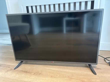 Photo of free 38” LG tv (Thatto heath) #1
