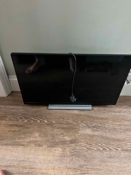 Photo of free Toshiba TV (works perfectly) (West Bridgford NG2) #1