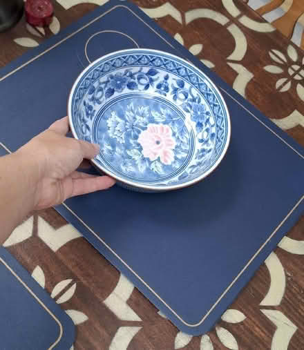 Photo of free Vintage decorative bowl (Boughton Monchelsea ME17) #3