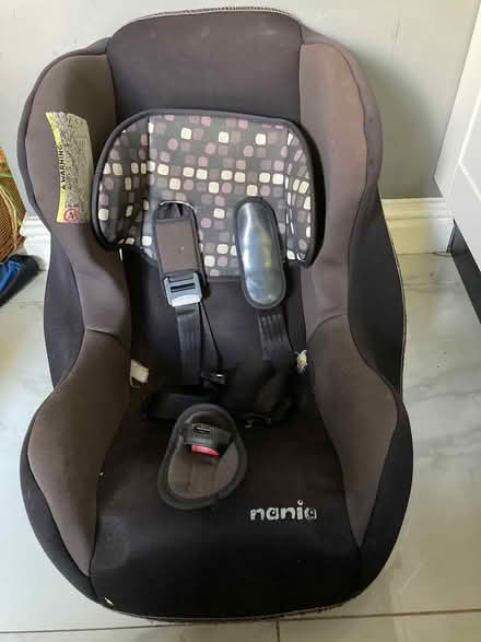 Photo of free Child seat (CH2 Newton) #1