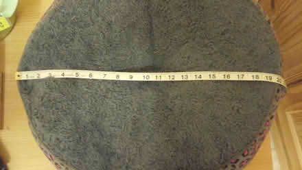 Photo of free Comfy donut pet bed (Shawlands) #2