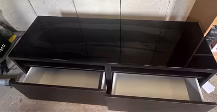 Photo of free Glass top Tv/Console unit (baguley M23) #1