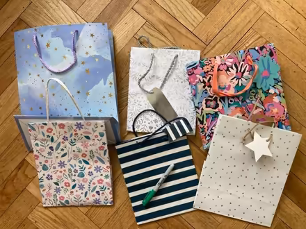 Photo of free Gift bags (SW16 Norbury, Green Lane) #1