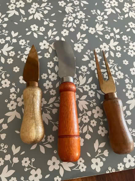 Photo of free Cheese knives and fork (Neyagawa river glen, oakville.) #1