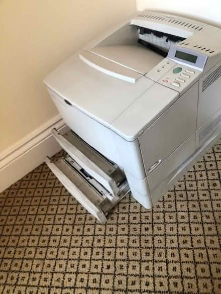 Photo of free HP laserjet printer 4000TN (Near Borough tube SE1) #3