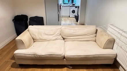 Photo of free White sofa (TN91GF Tonbridge) #1