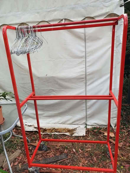 Photo of free Hanging Rail on wheels (Booker HP12) #1