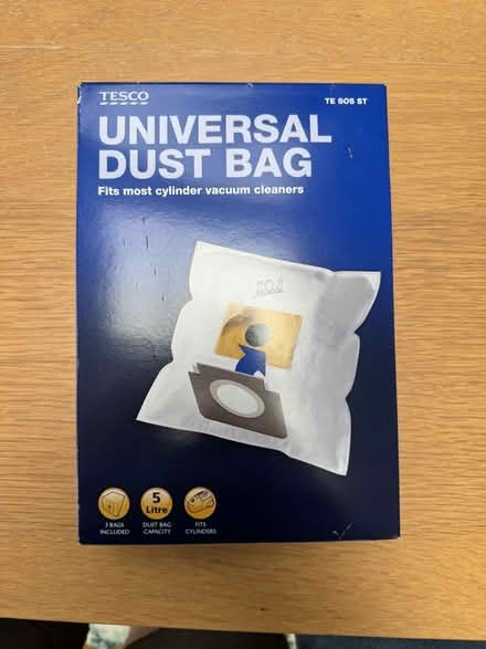 Photo of free Vacuum cleaner dust bags (Pooley Green TW20) #1