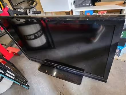 Photo of free 42" LCD TV (not smart) (Sidcup DA158RJ) #1
