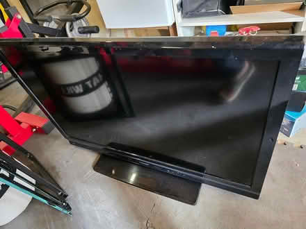 Photo of free 42" LCD TV (not smart) (Sidcup DA158RJ) #1