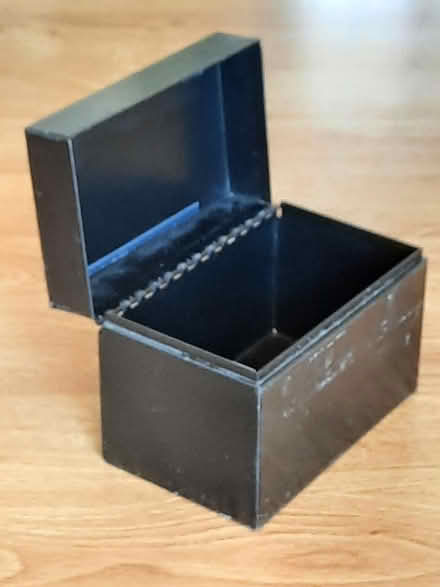 Photo of free Hinged metal recipe card box (south San Carlos) #1