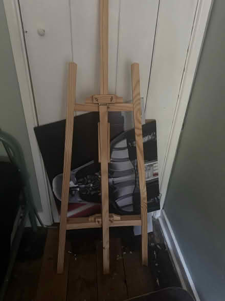 Photo of free Wooden artist easel (Brookvale RG21) #1