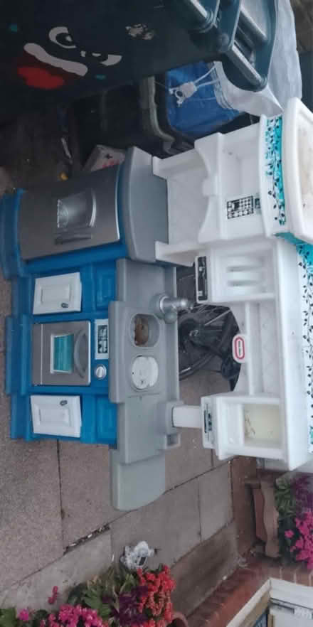 Photo of free Kids outdoors play kitchen (Harlescott SY1) #1