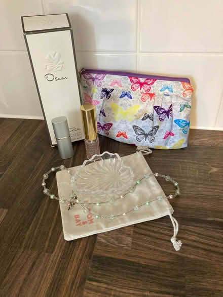 Photo of free Collection from the dressing table (Mile Oak BN41) #2