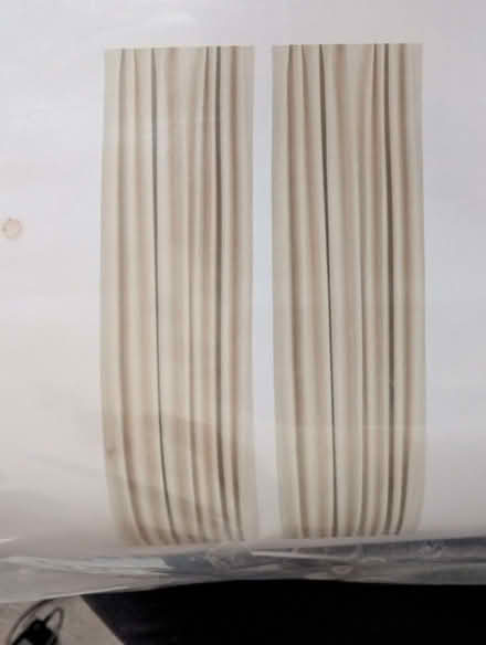 Photo of free New pair of curtains (Kingston KT1) #3