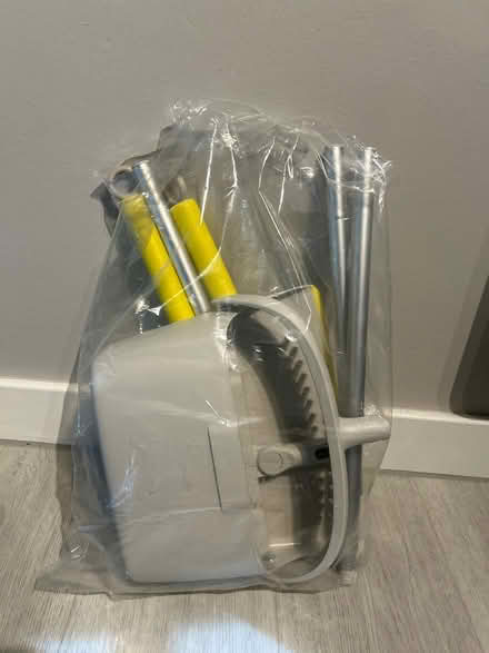 Photo of free Dust pan and broom (edin) #1