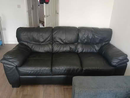 Photo of free Black Leather Sofa (Ip16fs) #1