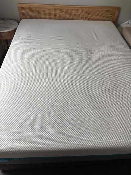 Photo of free Simba mattress and divan bed base (East Dulwich SE22) #1