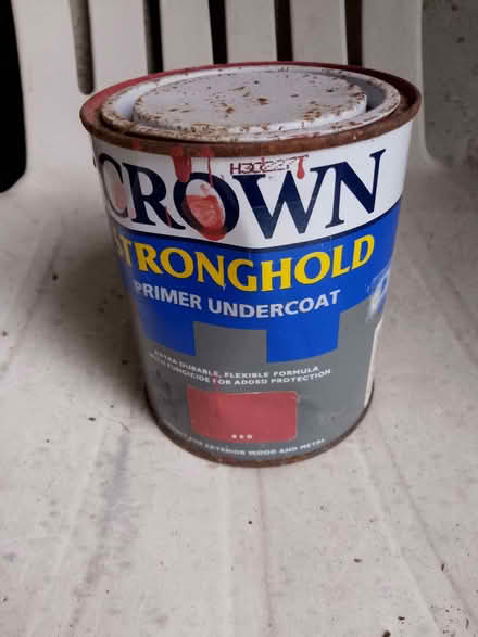 Photo of free Primer / undercoat - part-tin (Bucknell SY7) #1