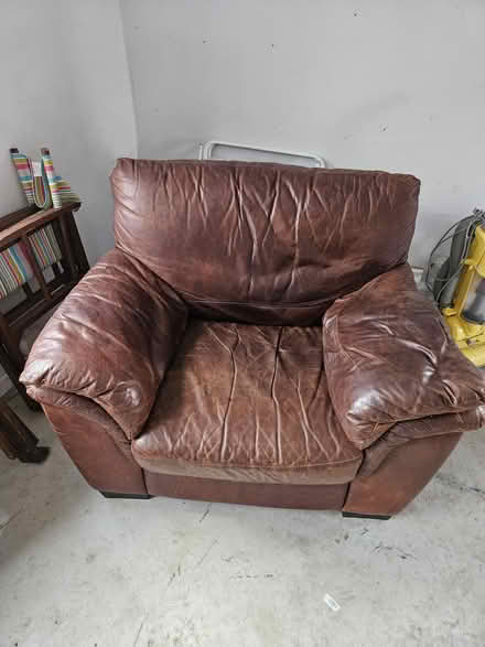 Photo of free Designer leather chair (LS26 rothwell) #2