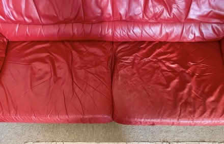 Photo of free Settee (Puckeridge SG11) #2