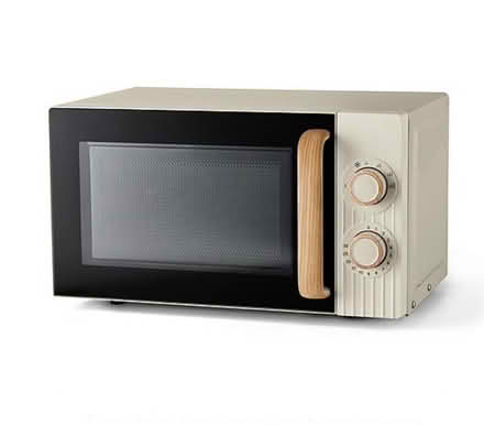 Photo of Microwave (Tuebrook L13) #1