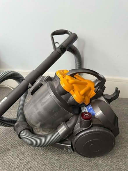 Photo of free Dyson D19 Cylinder Vacuum (Alexandra park N22) #1
