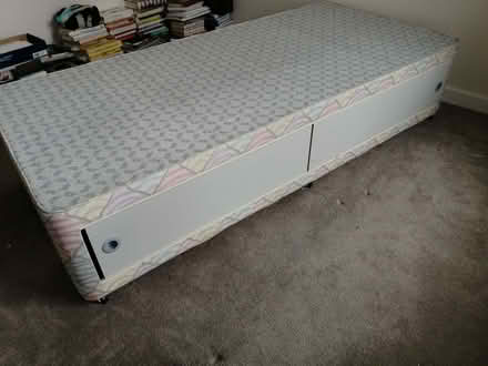 Photo of free Single divan bed base (Peterhouse Mews CB4) #2