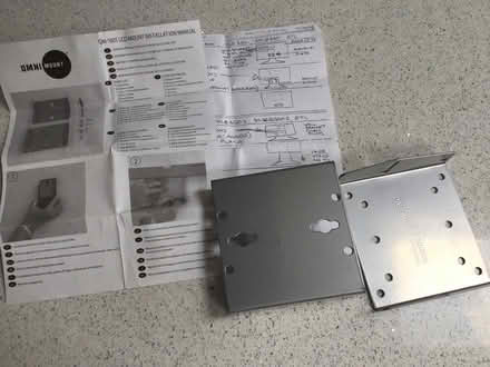 Photo of free TV Wall Mounting Bracket (Climping BN17) #1