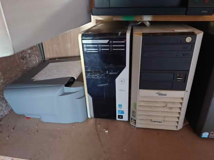 Photo of free Old computer towers, printers, screens (Inwood SY6) #2