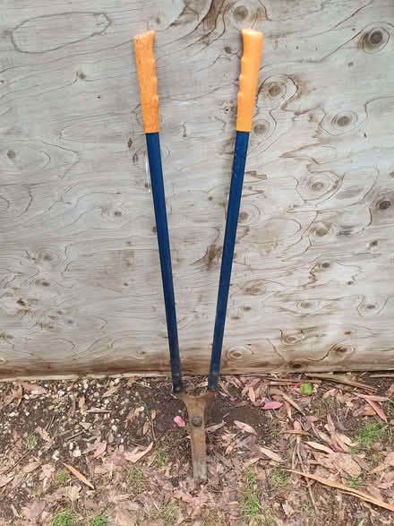 Photo of free Edging Shears (Booker HP12) #1