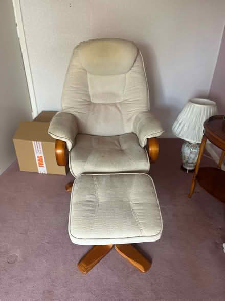 Photo of free Chair (Hemel Hempstead HP2) #1