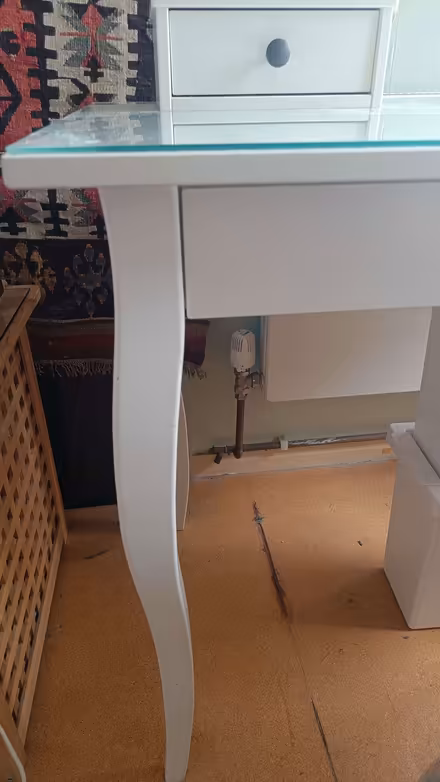 Photo of free White wooden table (Waterloo SE1) #2