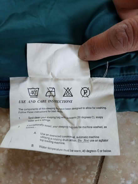Photo of free Adult lightweight sleeping bag (New Malden KT3) #2