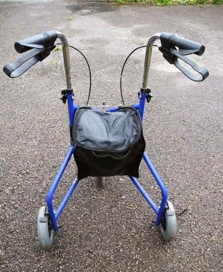 Photo of free tri walker (Whitehill SG4) #2