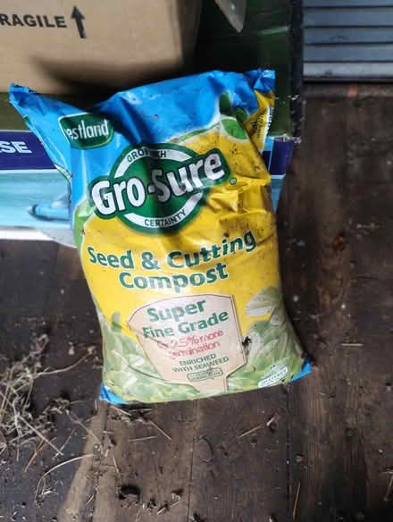Photo of free 30l compost - unopened bag (Bere Alston) #1