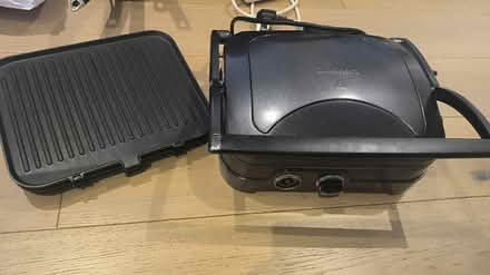 Photo of free Grill (SW11) #1