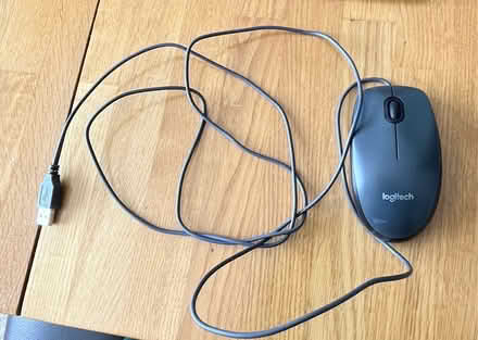 Photo of free Microsoft keyboard and Logitech mouse (Mandeville DT4) #2