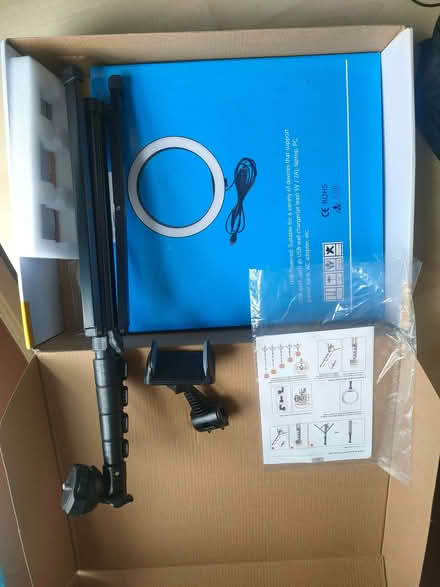 Photo of free Ring light photography filming kit (Milton PO4) #2