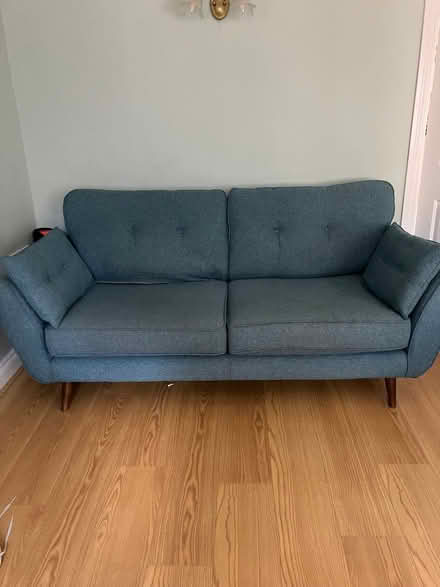 Photo of free 1x3 seater DFS zinc sofa. And 1X2 Seater DFS zinc sofa. (Canvey SS8) #3