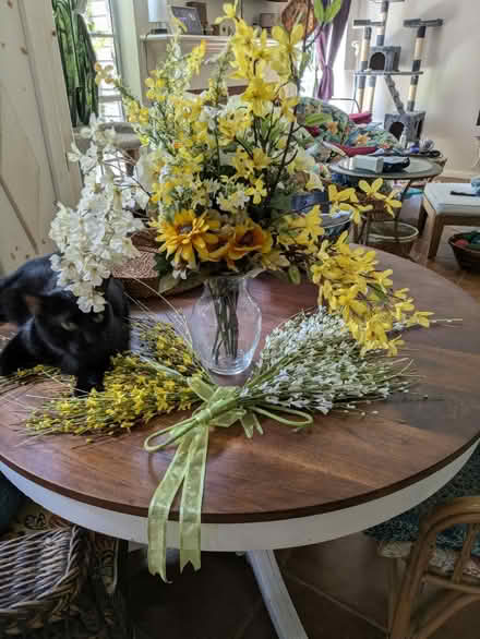 Photo of free Fake flowers (Cypress off Jones and Cy N Hou) #1