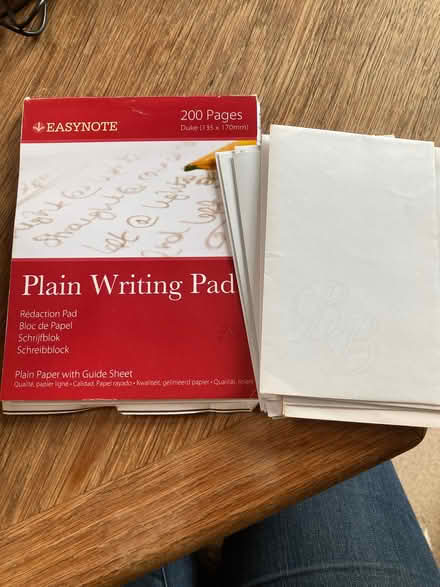 Photo of free Writing paper and envelopes (Blackford EH9) #1