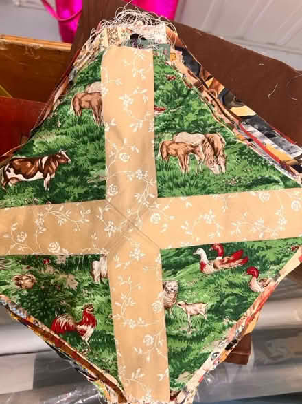 Photo of free Unfinished farm quilt (KT3 Motspur Park) #4