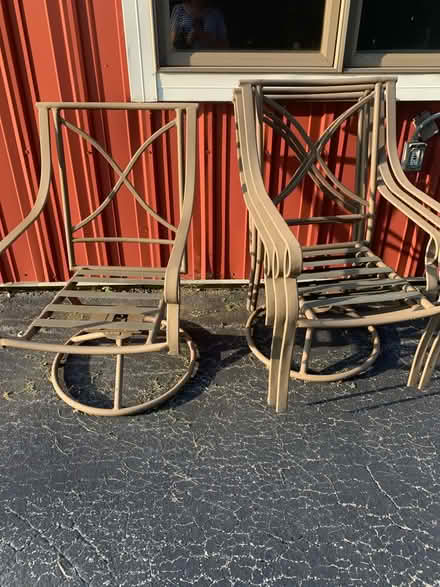 Photo of free Outdoor chairs (Homer Glen) #1